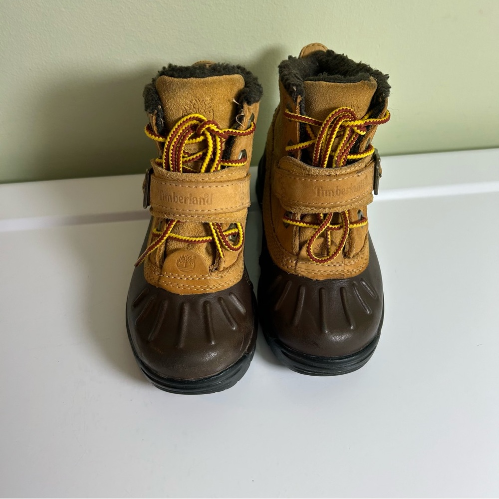 Timberland  Kids Wheat Nubuck Mallard Waterproof Buckle Boots Size 9
